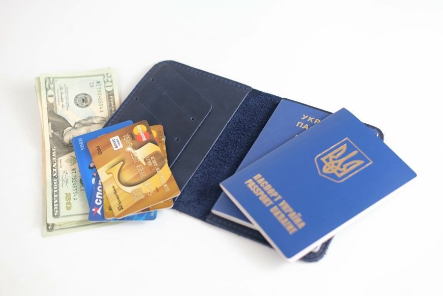 Шкіряна обкладинка для документів W16 з натуральної шкіри колір Темно-синій W16-009 фото